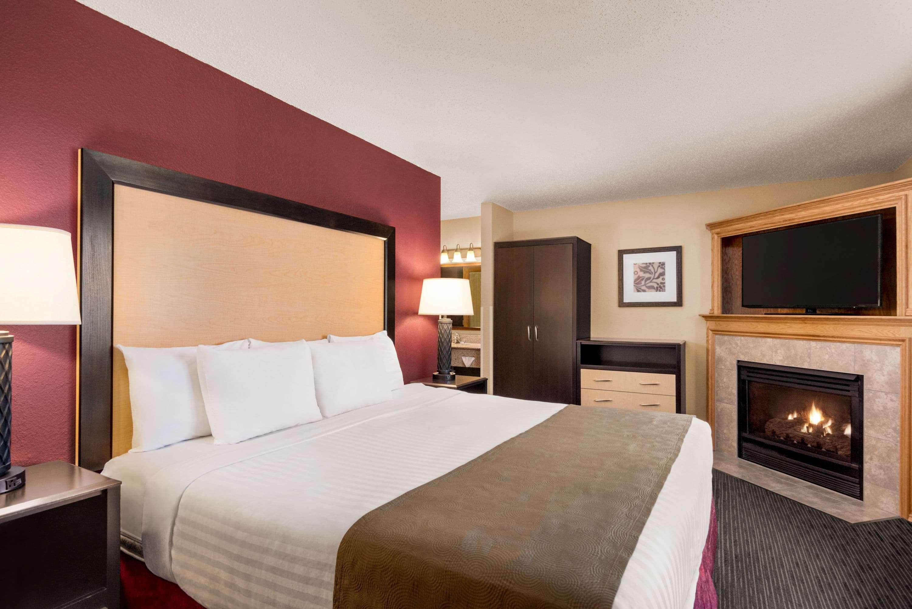 Americinn By Wyndham Detroit Lakes Bagian luar foto