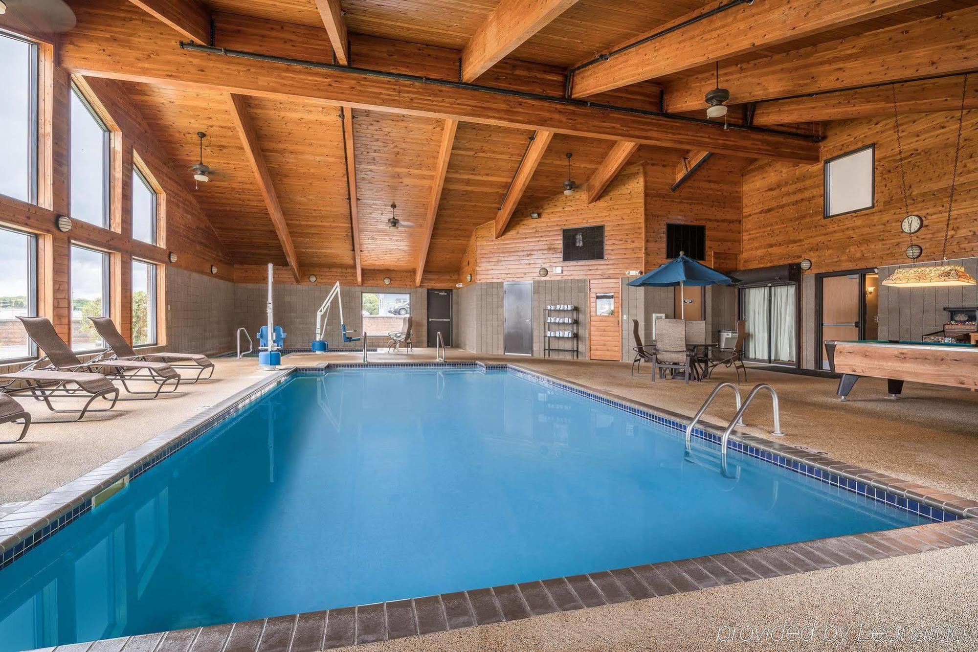 Americinn By Wyndham Detroit Lakes Bagian luar foto