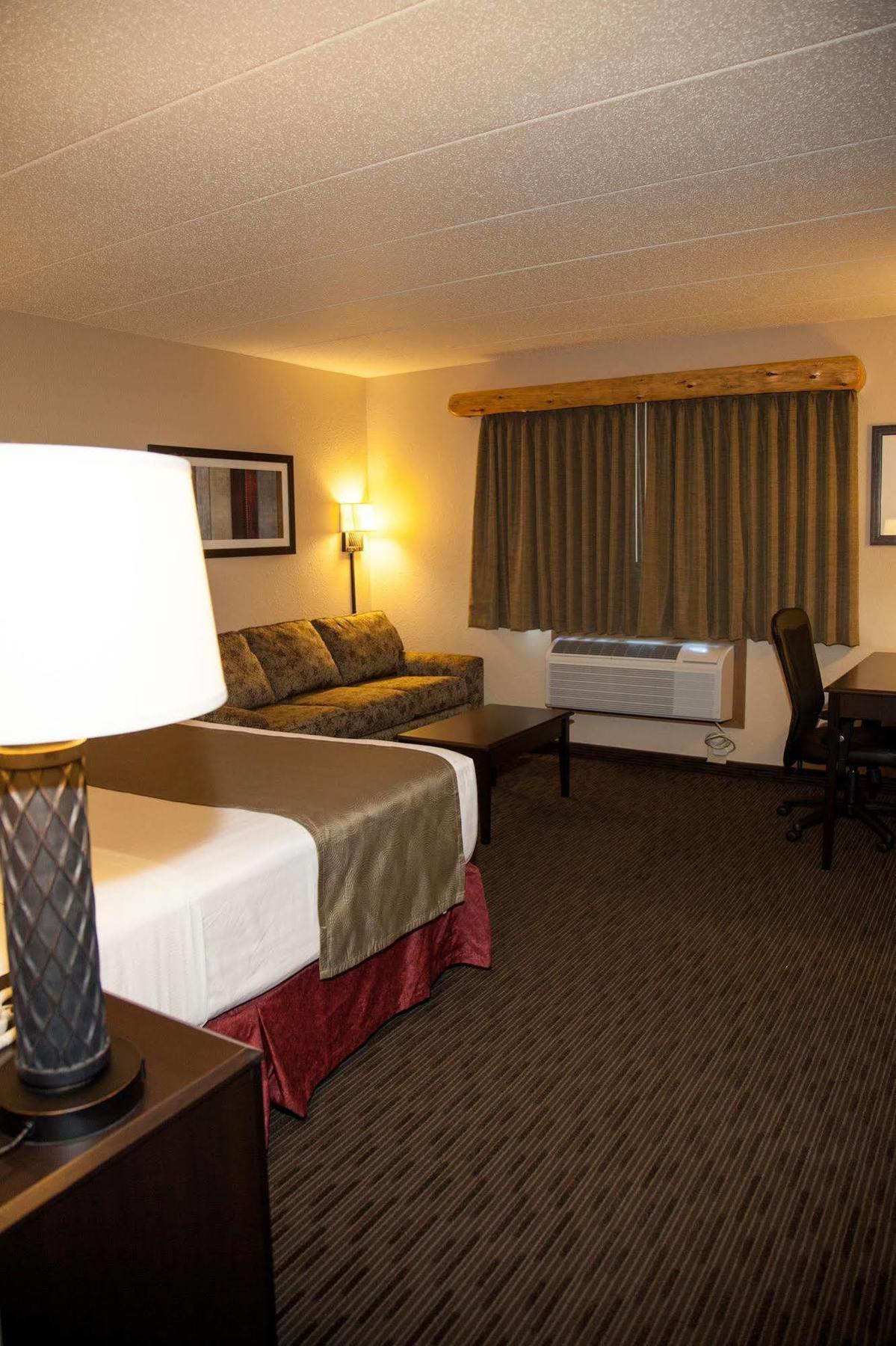 Americinn By Wyndham Detroit Lakes Bagian luar foto